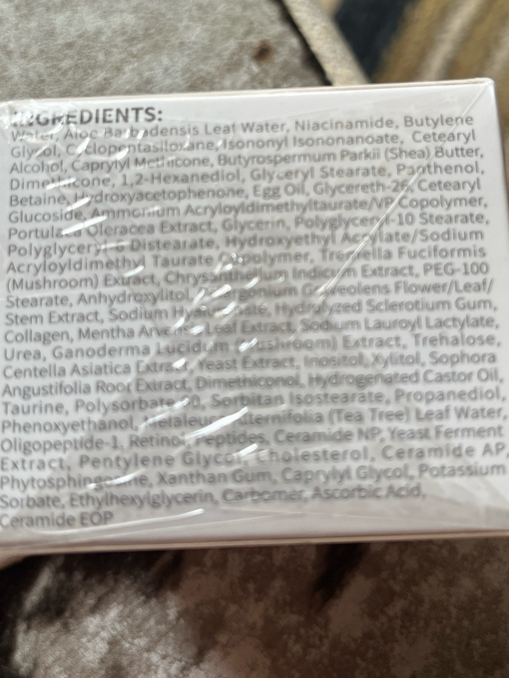 locyLeaf Natural Formula Barrier-Repair Moisturizer for Sensitive Skin - Picture 5 of 12